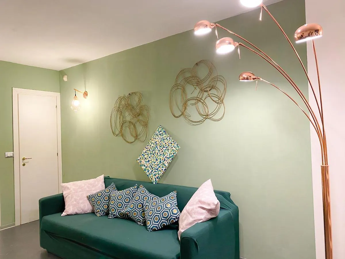 Дом отдыха Ororosa Lucca City Center Apartment