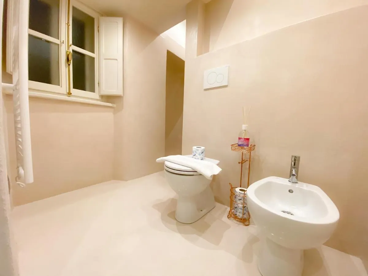 Ororosa Lucca City Center Apartment Дом отдыха