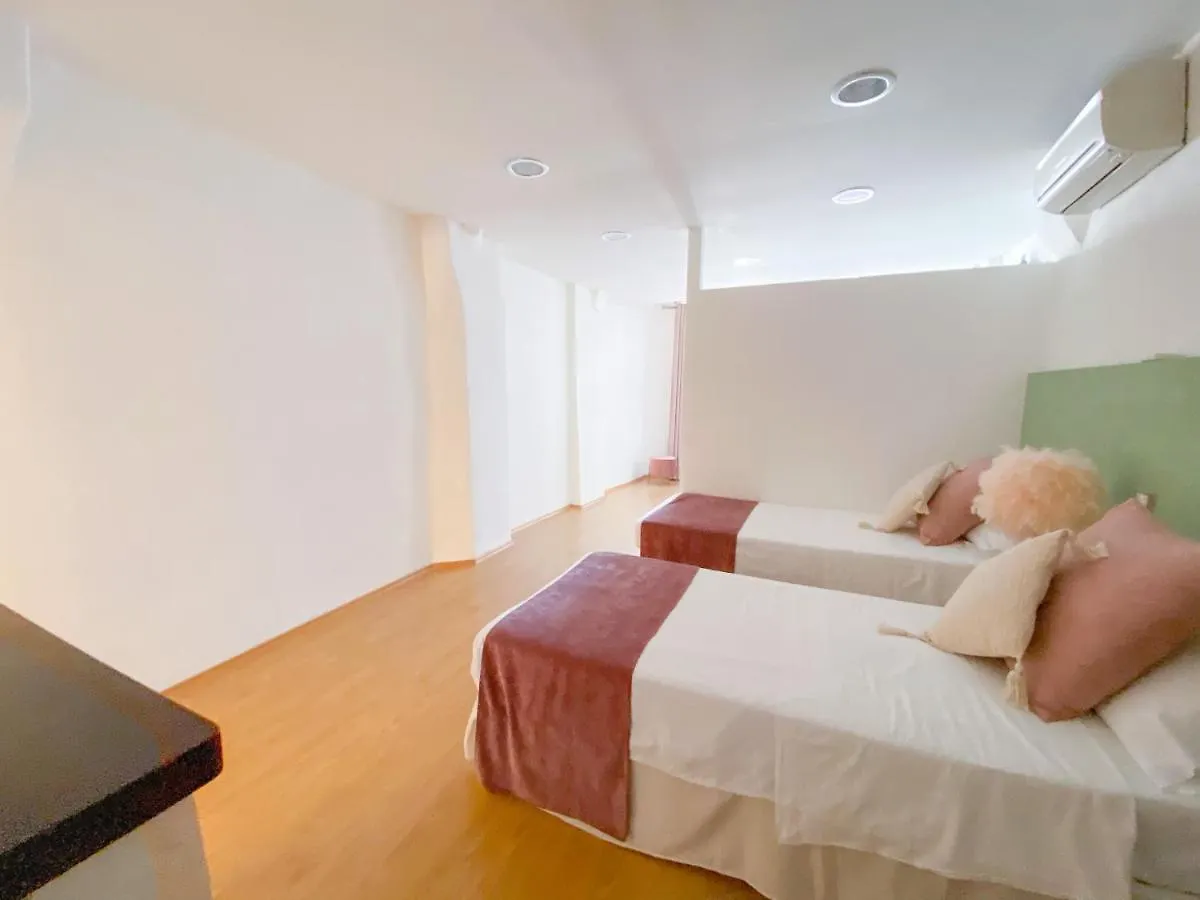 Ororosa Lucca City Center Apartment
